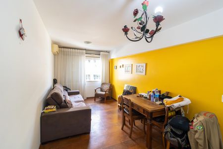 Apartamento à venda com 78m², 3 quartos e 1 vaga Apartamento à venda com 78m², 3 quartos e 1 vagaSala