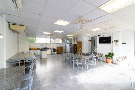 Apartamento à venda com 78m², 3 quartos e 1 vaga Apartamento à venda com 78m², 3 quartos e 1 vagaÁrea comum - Salão de festas