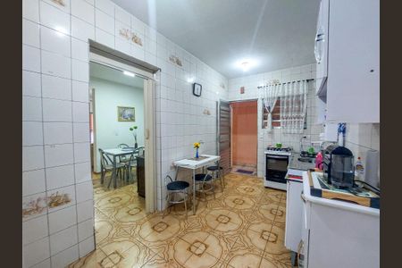 Cozinha de casa à venda com 3 quartos, 215m² em Jardim Sao Luiz, São Paulo