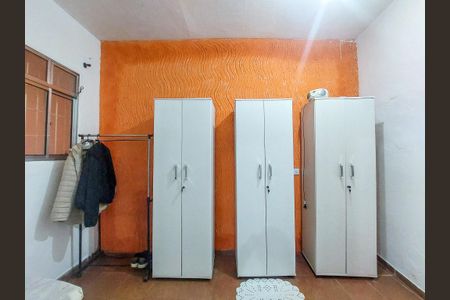 Quarto de Serviço de casa à venda com 3 quartos, 215m² em Jardim Sao Luiz, São Paulo