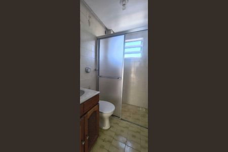 Banheiro de apartamento para alugar com 1 quarto, 52m² em Operário, Novo Hamburgo