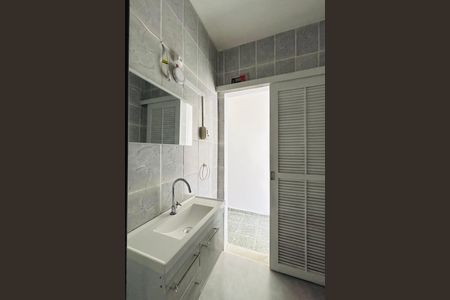 Apartamento para alugar com 56m², 2 quartos e sem vaga