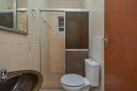 Banheiro de casa para alugar com 2 quartos, 95m² em Jardim Lucélia, São Paulo