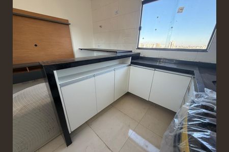 Apartamento para alugar com 45m², 2 quartos e 1 vaga Apartamento para alugar com 45m², 2 quartos e 1 vagaCozinha