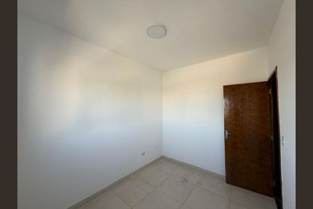 Apartamento para alugar com 45m², 2 quartos e 1 vaga Apartamento para alugar com 45m², 2 quartos e 1 vagaQuarto