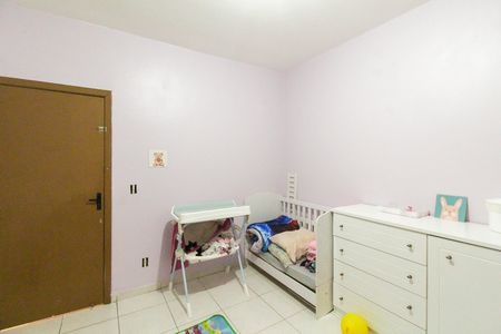 Casa à venda com 1100m², 8 quartos e 4 vagas Casa à venda com 1100m², 8 quartos e 4 vagasQuarto 3