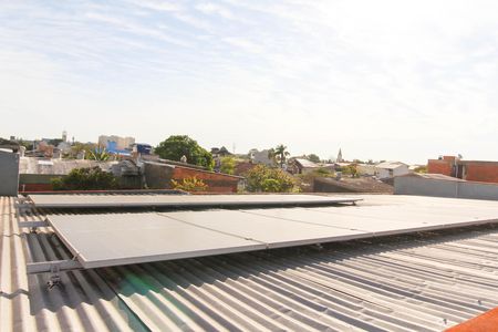 Área externa de casa à venda com 8 quartos, 1100m² em Niterói, Canoas