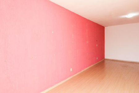 Casa à venda com 1100m², 8 quartos e 4 vagas Casa à venda com 1100m², 8 quartos e 4 vagasQuarto 4