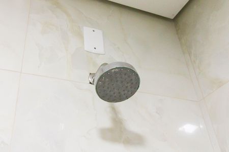 Casa à venda com 1100m², 8 quartos e 4 vagas Casa à venda com 1100m², 8 quartos e 4 vagasBanheiro 2