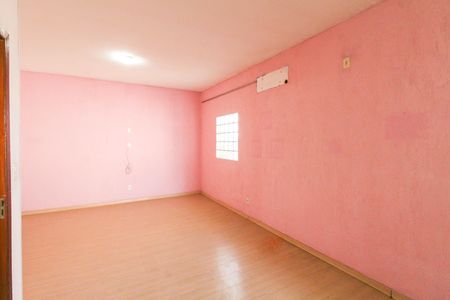 Casa à venda com 1100m², 8 quartos e 4 vagas Casa à venda com 1100m², 8 quartos e 4 vagasQuarto 1
