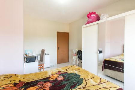Casa à venda com 1100m², 8 quartos e 4 vagas Casa à venda com 1100m², 8 quartos e 4 vagasQuarto 2