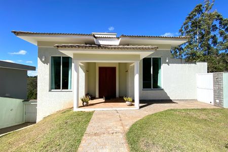 Casa de condomínio à venda com 357m², 5 quartos e 9 vagas Casa de condomínio à venda com 357m², 5 quartos e 9 vagasEntrada