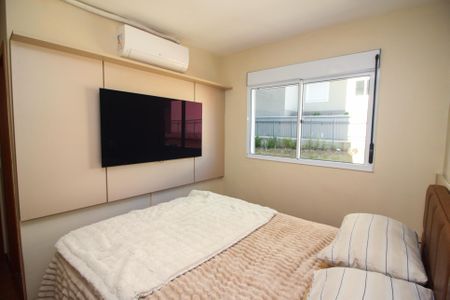 Quarto Suíte de apartamento à venda com 2 quartos, 55m² em Camaquã, Porto Alegre