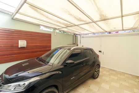 Garagem de casa para alugar com 2 quartos, 100m² em Santo Amaro, São Paulo