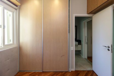 Casa para alugar com 100m², 2 quartos e 2 vagas Casa para alugar com 100m², 2 quartos e 2 vagasSuíte 1