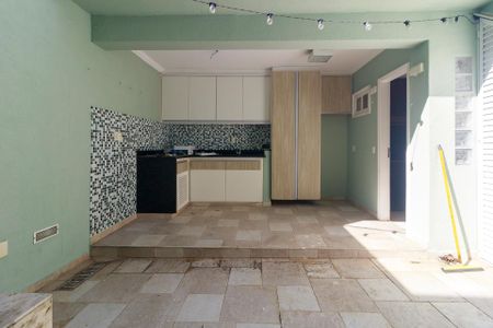 Quintal de casa para alugar com 2 quartos, 100m² em Santo Amaro, São Paulo