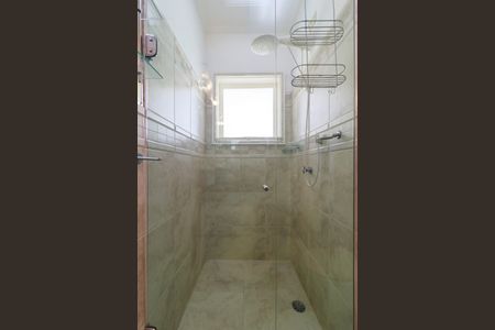 Casa para alugar com 100m², 2 quartos e 2 vagas Casa para alugar com 100m², 2 quartos e 2 vagasSuíte 2 - Banheiro