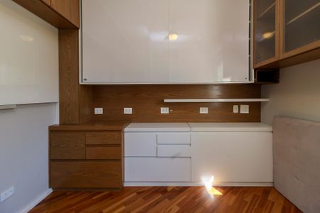 Suíte 1 de casa para alugar com 2 quartos, 100m² em Santo Amaro, São Paulo