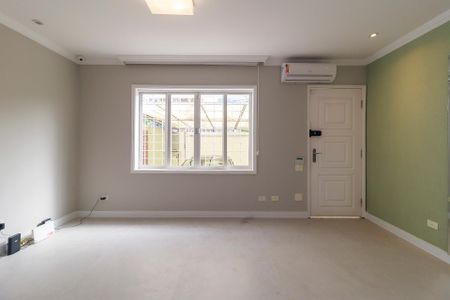 Casa para alugar com 100m², 2 quartos e 2 vagas Casa para alugar com 100m², 2 quartos e 2 vagasSala