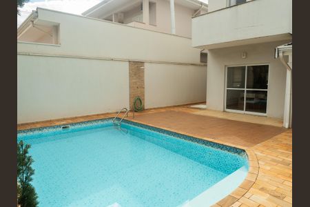 Piscina de casa de condomínio para alugar com 3 quartos, 235m² em Residencial Paineiras, Paulínia