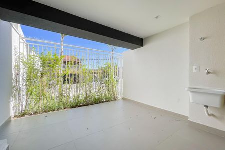 Studio para alugar com 36m², 1 quarto e sem vaga Studio para alugar com 36m², 1 quarto e sem vagaSacada
