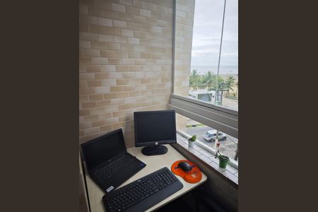 Varanda de kitnet/studio para alugar com 1 quarto, 34m² em Guilhermina, Praia Grande