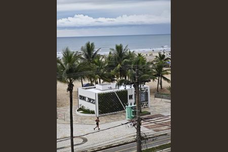 Vista de kitnet/studio para alugar com 1 quarto, 34m² em Guilhermina, Praia Grande