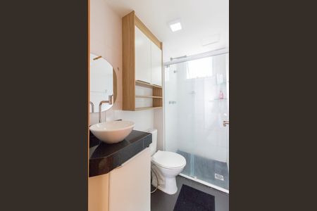 Banheiro de apartamento para alugar com 2 quartos, 43m² em Jardim Iris, São Paulo