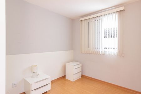 Quarto 1 de apartamento para alugar com 2 quartos, 43m² em Jardim Iris, São Paulo