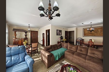 Sala de casa à venda com 3 quartos, 350m² em Jardim Guapira, São Paulo