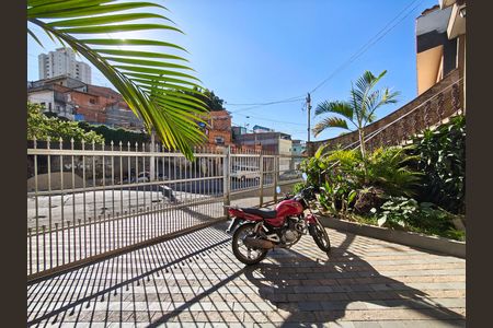 Garagem de casa à venda com 3 quartos, 350m² em Jardim Guapira, São Paulo