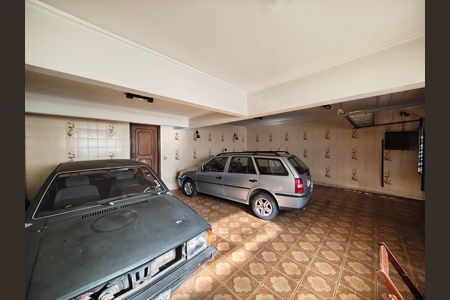 Garagem de casa à venda com 3 quartos, 350m² em Jardim Guapira, São Paulo