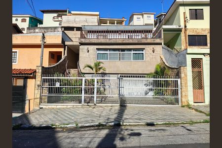 Fachada de casa à venda com 3 quartos, 350m² em Jardim Guapira, São Paulo