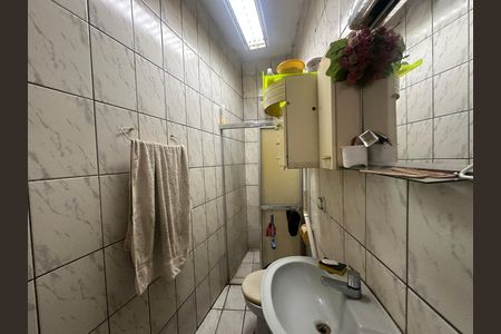 Casa à venda com 357m², 4 quartos e 2 vagas Casa à venda com 357m², 4 quartos e 2 vagasBanheiro 1