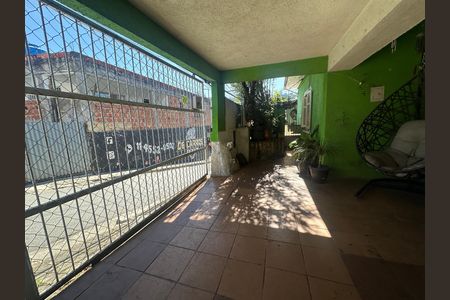 Casa à venda com 357m², 4 quartos e 2 vagas Casa à venda com 357m², 4 quartos e 2 vagasGaragem