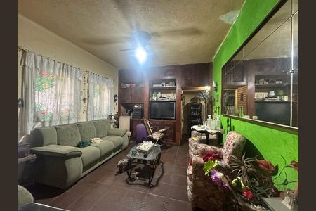 Casa à venda com 4 quartos, 357m² em Jardim Belval, Barueri
