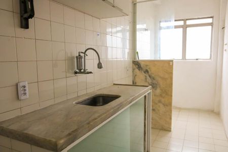 Apartamento para alugar com 65m², 2 quartos e 1 vagaCozinha