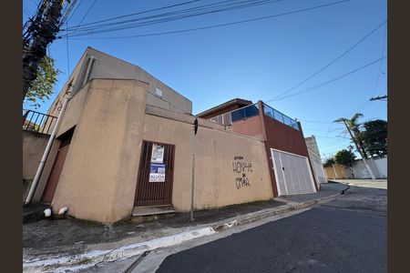 Fachada de casa para alugar com 0 quarto, 100m² em Vila Formosa, São Paulo