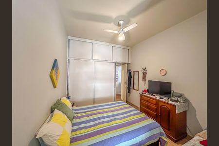 Apartamento à venda com 87m², 2 quartos e sem vaga