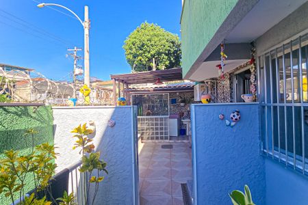 Entrada de apartamento à venda com 2 quartos, 73m² em Piedade, Rio de Janeiro