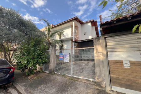Casa para alugar com 140m², 3 quartos e 3 vagas