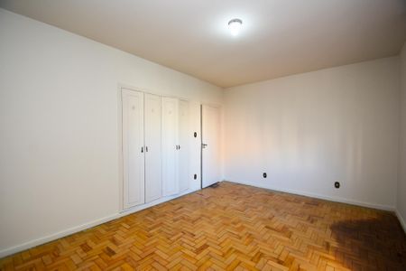 Apartamento à venda com 180m², 3 quartos e 1 vaga Apartamento à venda com 180m², 3 quartos e 1 vagaquarto 3