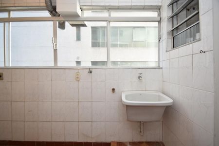 Apartamento à venda com 180m², 3 quartos e 1 vaga Apartamento à venda com 180m², 3 quartos e 1 vagalavanderia