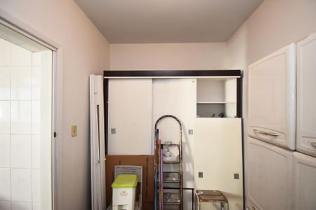 Apartamento à venda com 180m², 3 quartos e 1 vaga Apartamento à venda com 180m², 3 quartos e 1 vagaquarto de serviço