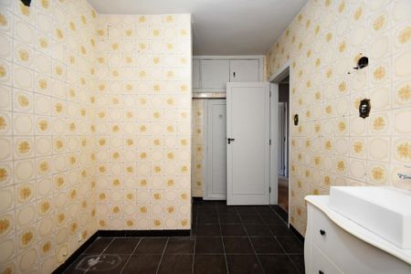 Apartamento à venda com 180m², 3 quartos e 1 vaga Apartamento à venda com 180m², 3 quartos e 1 vagabanheiro 2