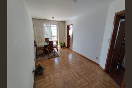 Apartamento à venda com 60m², 2 quartos e 1 vaga