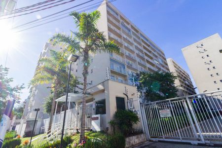 Apartamento à venda com 35m², 1 quarto e sem vaga Apartamento à venda com 35m², 1 quarto e sem vagaFachada