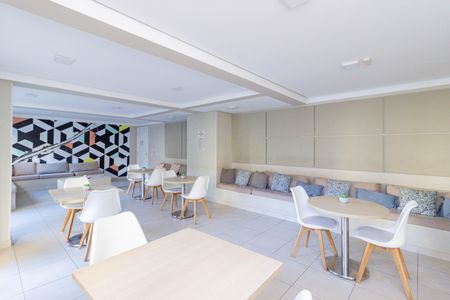 Apartamento à venda com 35m², 1 quarto e sem vaga Apartamento à venda com 35m², 1 quarto e sem vagaÁrea comum - Salão de festas