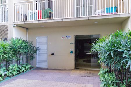 Apartamento à venda com 35m², 1 quarto e sem vaga Apartamento à venda com 35m², 1 quarto e sem vagaEntrada Blocos