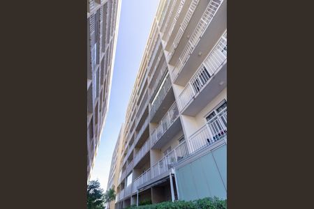 Apartamento à venda com 35m², 1 quarto e sem vaga Apartamento à venda com 35m², 1 quarto e sem vagaFachada Blocos